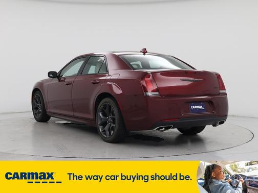 2022 Chrysler 300 Touring L