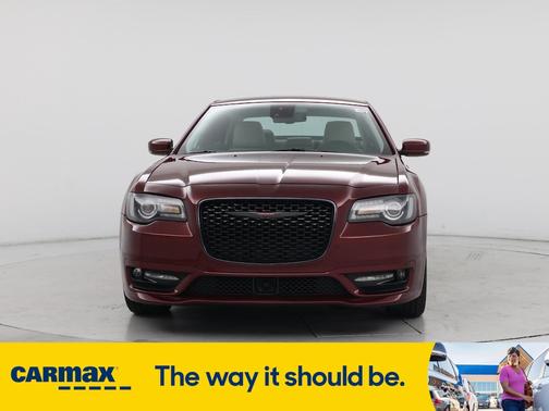 2022 Chrysler 300 Touring L