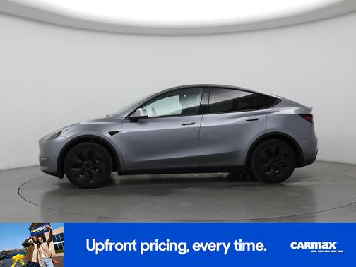 Silver 2025 Tesla Model Y Long Range