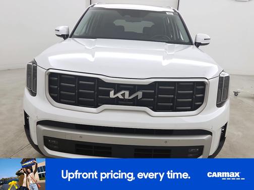 White 2024 Kia Telluride SX X-Pro