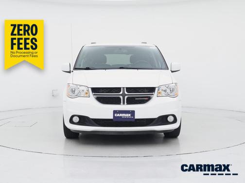 White 2017 Dodge Grand Caravan SXT
