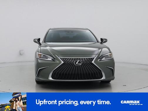 Green 2019 Lexus ES 350