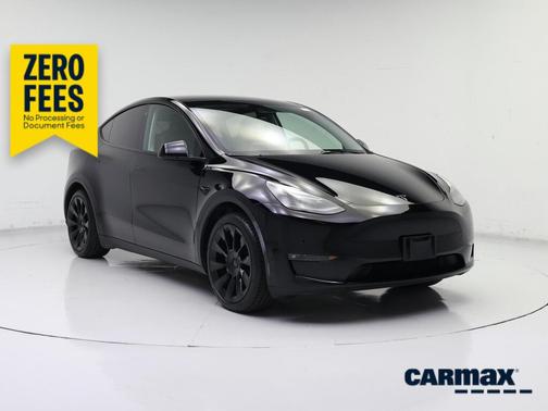 Black 2023 Tesla Model Y Long Range