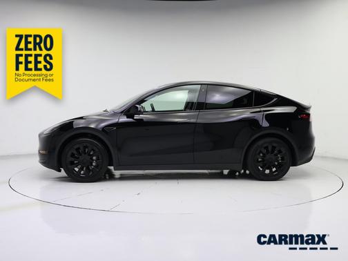 Black 2023 Tesla Model Y Long Range