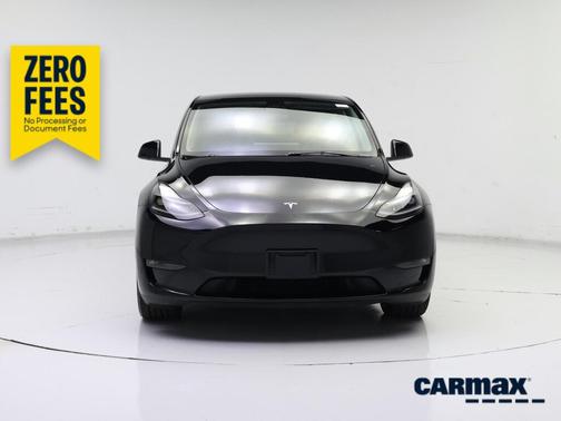 Black 2023 Tesla Model Y Long Range