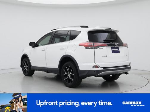 2018 Toyota RAV4 SE