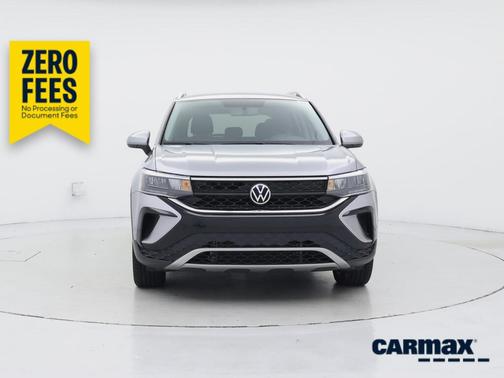 Gray 2022 Volkswagen Taos SE