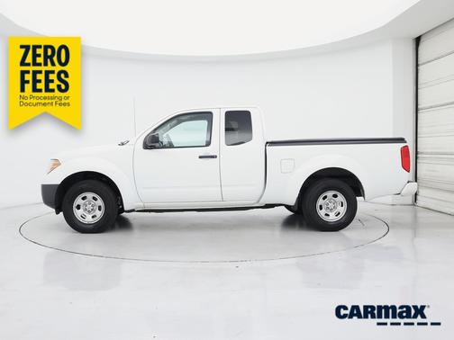 White 2018 Nissan Frontier S