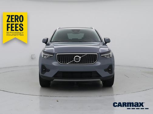 Gray 2023 Volvo XC40 B5 Plus Bright Theme