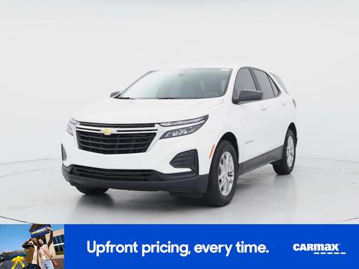 White 2023 Chevrolet Equinox LS