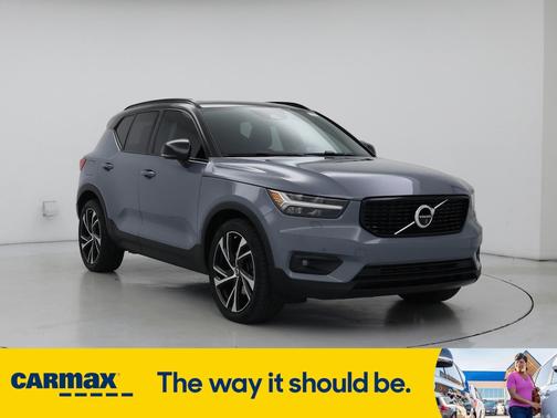 2020 Volvo XC40 T4 R-Design
