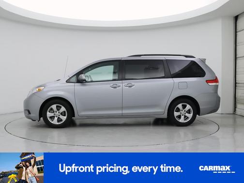 2014 Toyota Sienna LE