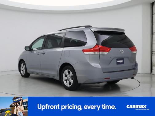 2014 Toyota Sienna LE