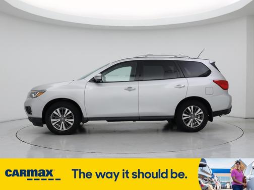 2018 Nissan Pathfinder S