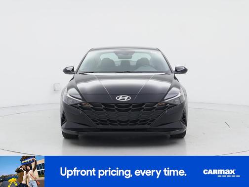 Black 2023 Hyundai ELANTRA SEL