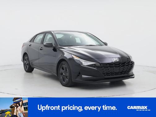Black 2023 Hyundai ELANTRA SEL