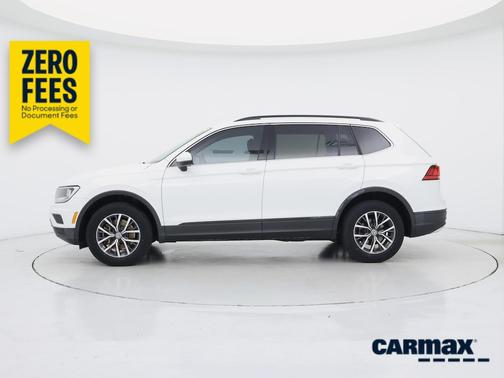 White 2019 Volkswagen Tiguan SE