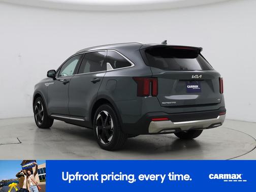 Green 2025 Kia Sorento Hybrid EX