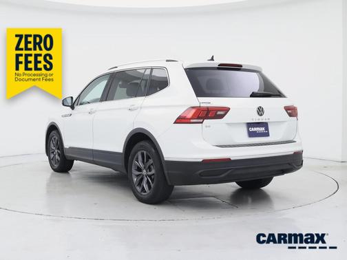 White 2023 Volkswagen Tiguan SE