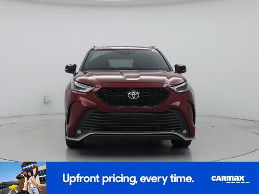 Red 2022 Toyota Highlander XSE