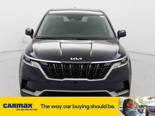 2023 Kia Carnival LX