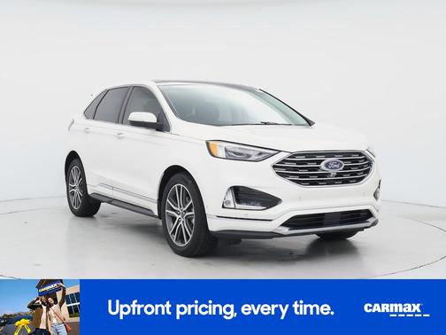 White 2019 Ford Edge Titanium