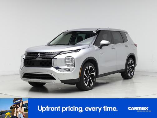 2023 Mitsubishi Outlander SE