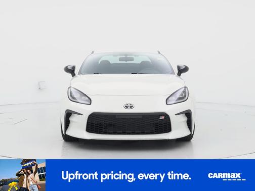 White 2023 Toyota GR86