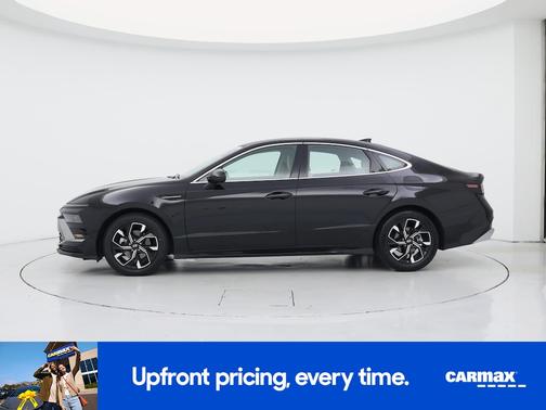 Black 2025 Hyundai SONATA SEL