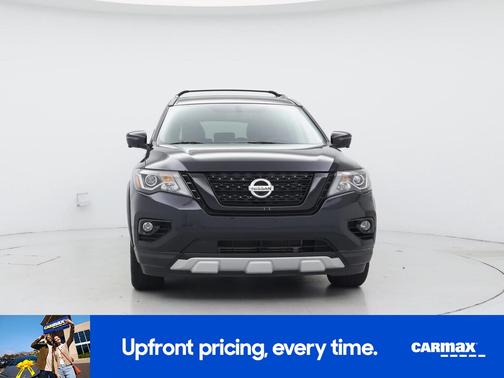 Black 2020 Nissan Pathfinder SL