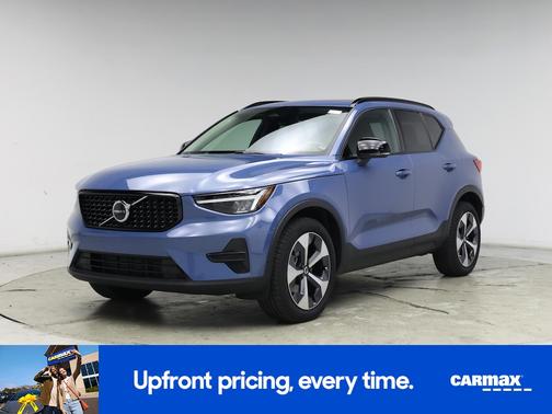 2024 Volvo XC40 B5 Core Bright Theme