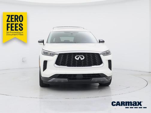 White 2024 INFINITI QX60 Sensory