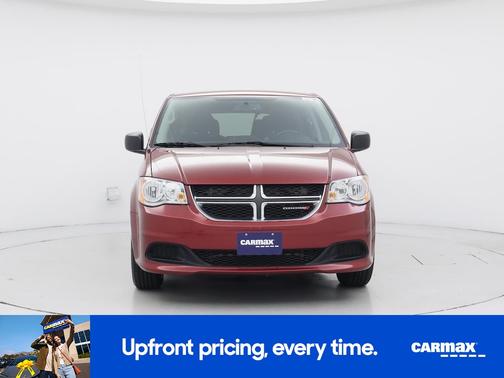 Red 2016 Dodge Grand Caravan SE