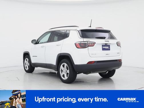 White 2023 Jeep Compass Latitude