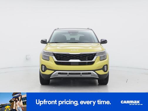 Yellow 2023 Kia Seltos SX