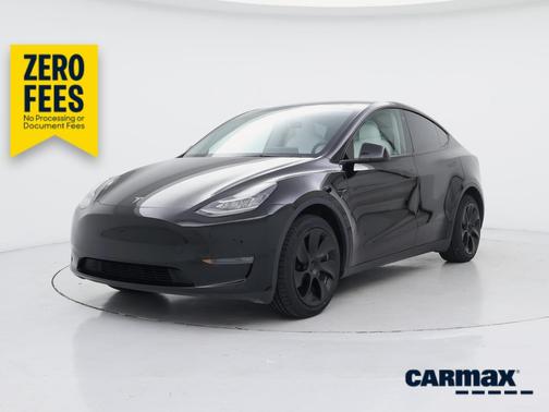 Black 2023 Tesla Model Y Long Range