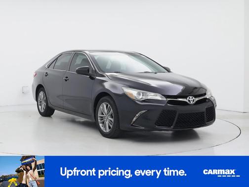 Black 2017 Toyota Camry SE