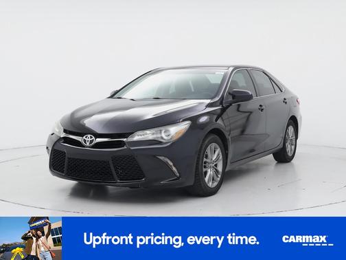 Black 2017 Toyota Camry SE