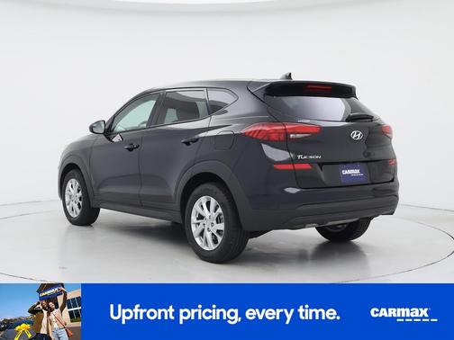 Black 2021 Hyundai TUCSON SE