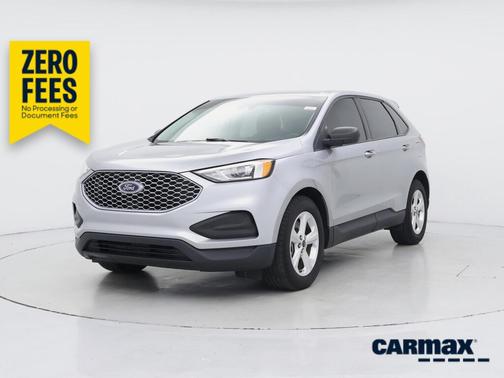 Silver 2023 Ford Edge SE