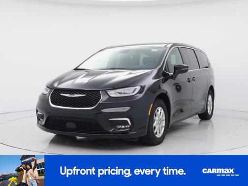 Black 2025 Chrysler Pacifica Select