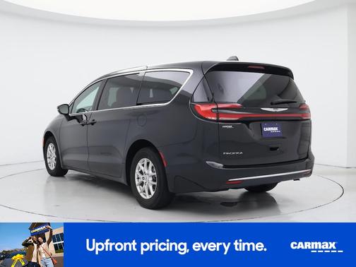 Black 2025 Chrysler Pacifica Select