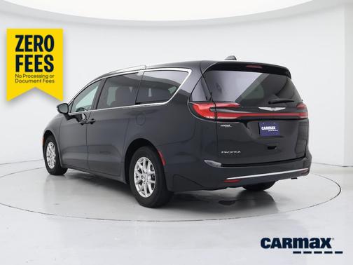 Black 2025 Chrysler Pacifica Select