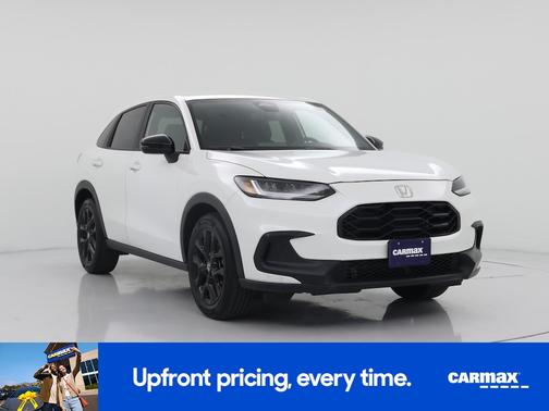 White 2023 Honda HR-V Sport