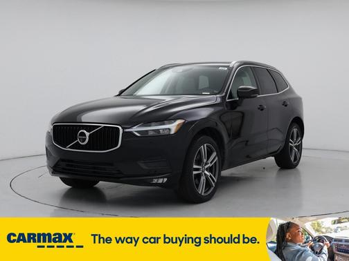 2020 Volvo XC60 T5 Momentum