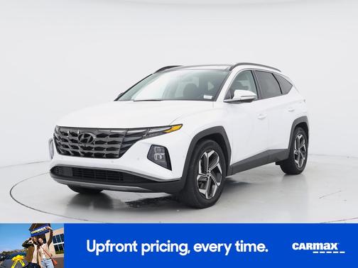 White 2022 Hyundai TUCSON Limited