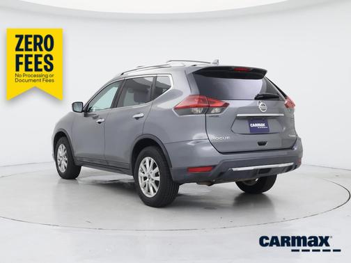 Gray 2018 Nissan Rogue SV