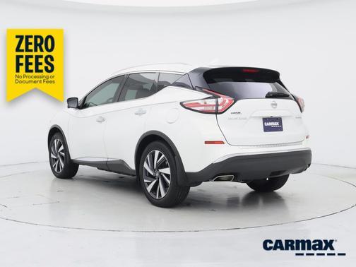 White 2017 Nissan Murano Platinum