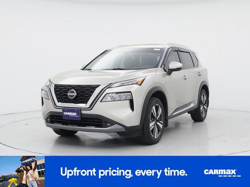 Silver 2022 Nissan Rogue SL