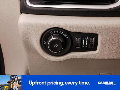 Gray 2023 Chrysler Pacifica Touring L